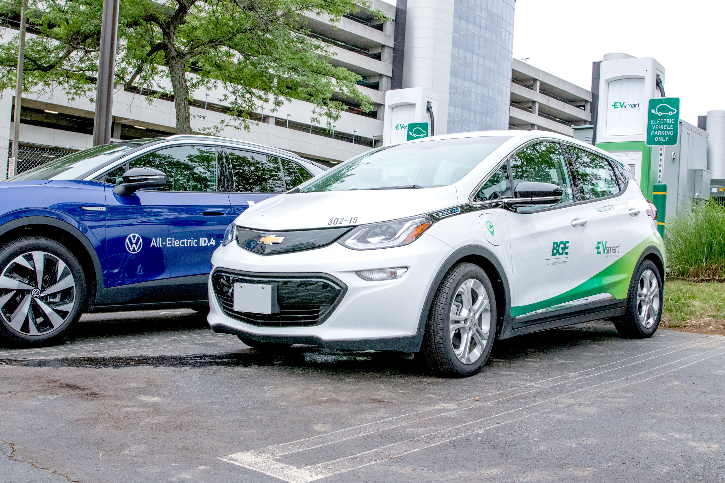 Speaker at podium during BWI EVSmart event